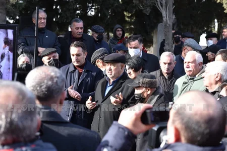 Tanınmış ictimai xadim Ramiz Abutalıbov dəfn olunub