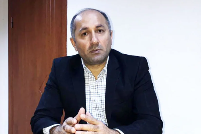 Koronavirusa yoluxan şair-jurnalistin durumu açıqlanıb