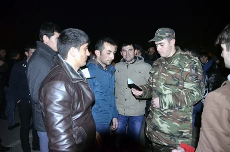 ​Zakir Həsənov təlimlərə ehtiyatdan çağırılan hərbi vəzifəlilərlə görüşüb