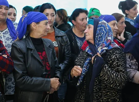 İraqda həbsdə olan üç azərbaycanlı azyaşlı Gürcüstana qaytarılıb - VİDEO