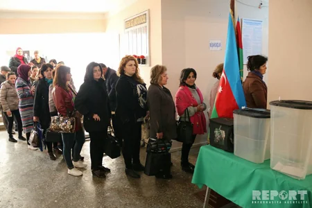 Gəncədə 1587 nəfər ilk dəfə səs verəcək - FOTO