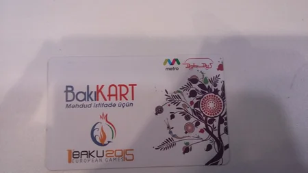 Bakının ictimai nəqliyyatında iki cür kart tətbiq ediləcək - FOTO