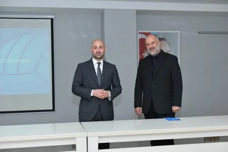 Azərbaycan Voleybol Federasiyası və CEV rəsmiləri milli üzvləri ilə görüşüblər