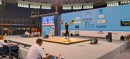 Azərbaycanın daha bir ağırlıqqaldıranı Avropa birinciliyinin qalibi olub