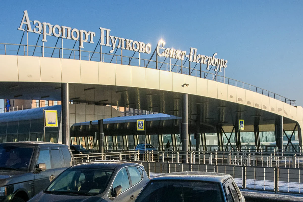 Passengers stranded at Pulkovo Airport for over 24 hours