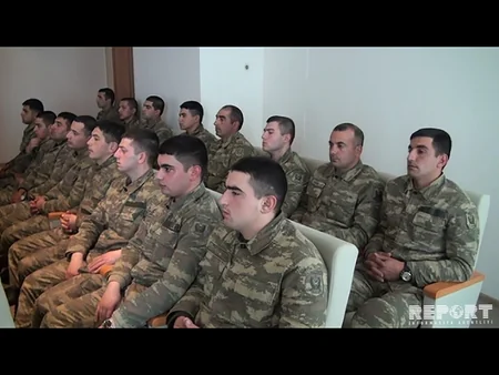 Azərbaycan ordusunun şəhid olan əsgərinin medalı ailəsinə təqdim edilib