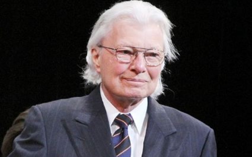 Amerikalı yazıçı Robert Ceyms Uoller vəfat edib