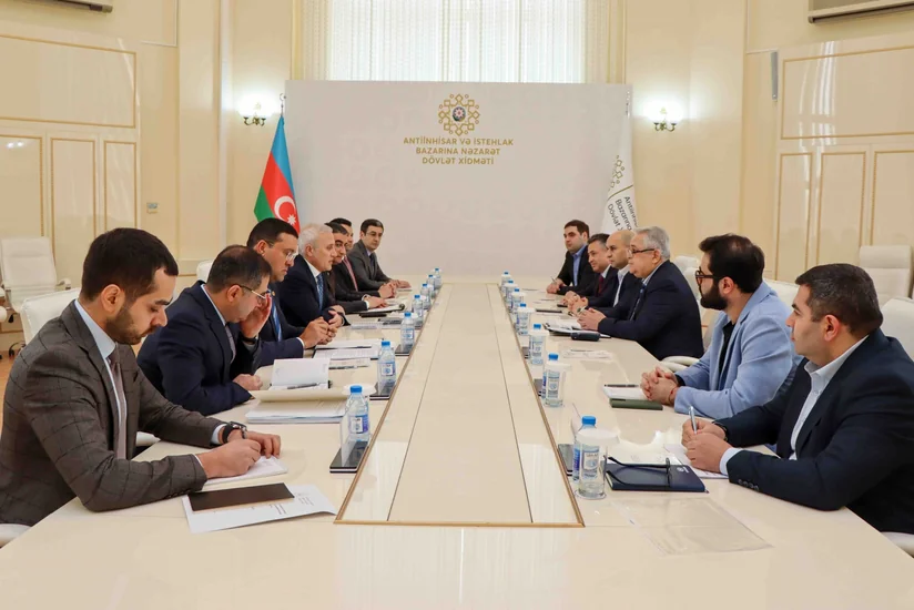 Dövlət Xidməti: Avtonəqliyyat sektorunun inkişafı üçün biznes assosiasiyaları ilə dialoq möhkəmləndiriləcək