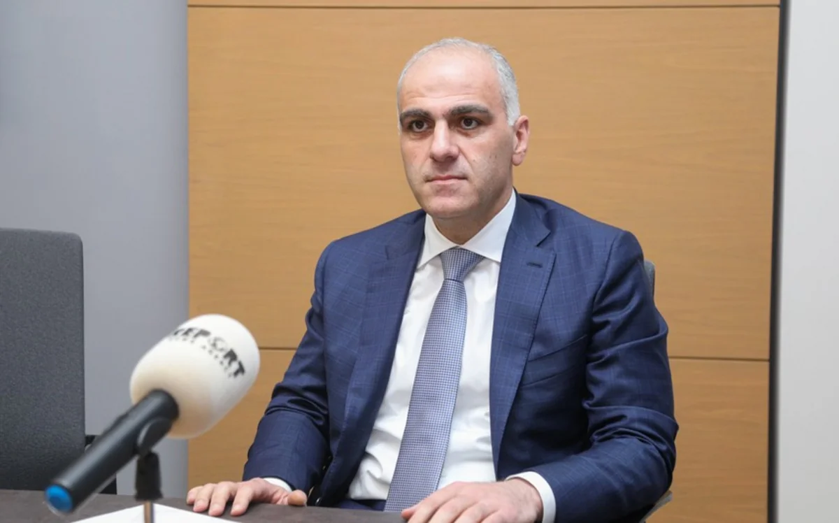 Nazir müavini: “Horadiz-Ağbənd avtomobil yolunun 35 %-nin, dəmiryolunun isə 50 %-nin inşası yekunlaşıb”