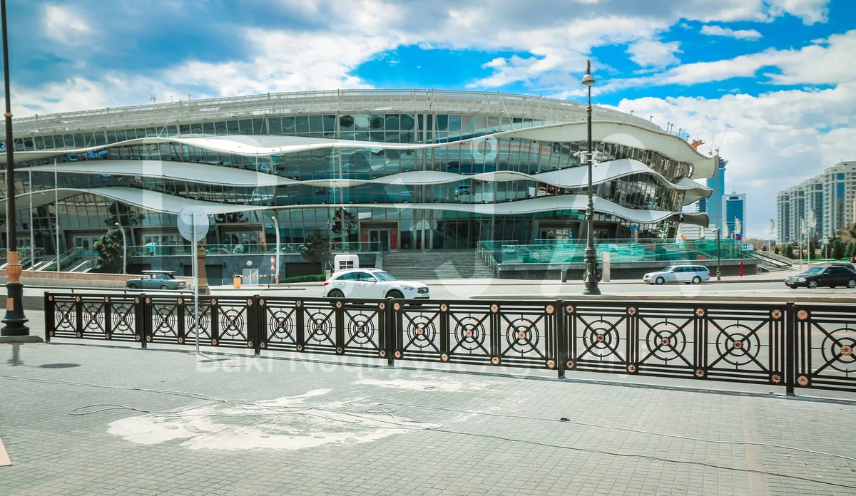 Metronun “Koroğlu” stansiyasının yaxınlığındakə avtobus dayanacağı ləğv edilir