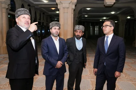 Komitə sədri din xadimlərini cəmiyyətdə vəhdət prinsiplərin qorunmasında fəallıq göstərməyə çağırıb