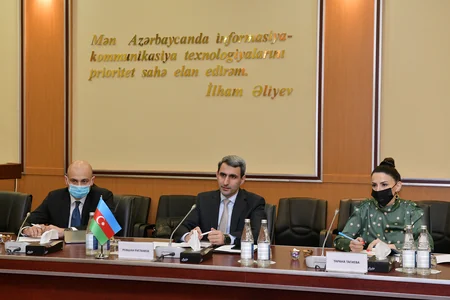 Qırğızıstan Azərbaycanın mobil cihazların qeydiyyatı təcrübəsini öyrənir