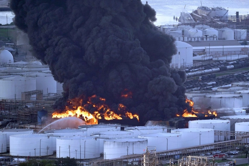 At least 25, including minors, killed in refinery blast in Nigeria
