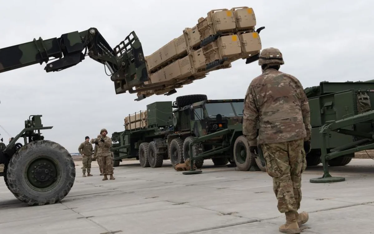 МО Польши: США оставят часть военной техники в Жешуве при выводе контингента