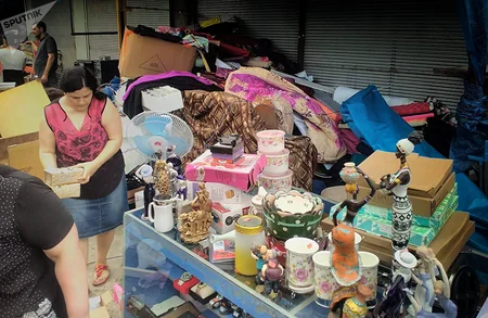 Potidə böyük əşya bazarı yanıb - FOTO