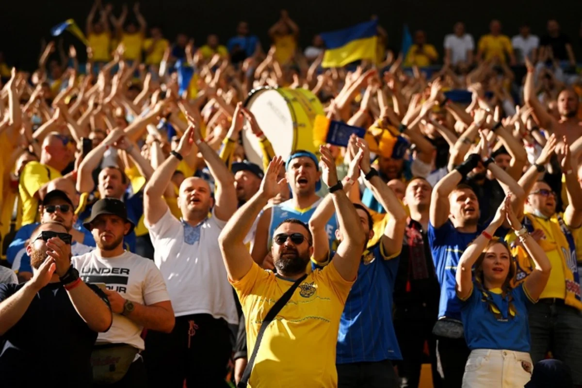Bosniya və Herseqovina - Ukrayna matçında azarkeşlər arasında dava düşüb