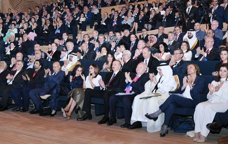 Bakıda V Ümumdünya Mədəniyyətlərarası Dialoq Forumu işə başlayıb, Prezident İlham Əliyev Forumun açılışında iştirak edib - YENİLƏNİB-2