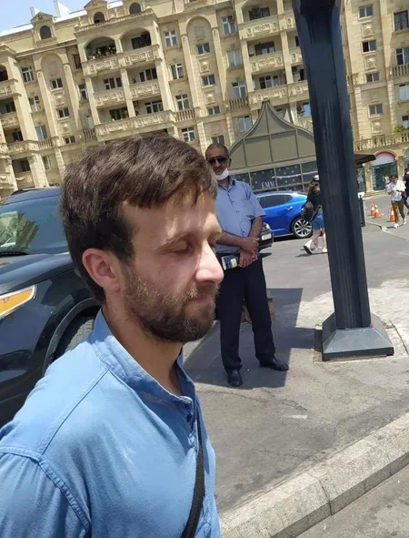 Bakıda ictimai nəqliyyatda qaydalara əməl etməyən sərnişinlər cərimələndi