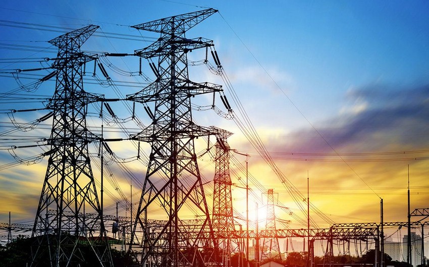 Azərbaycan iyunda elektrik enerjisi idxalını 5 dəfədən çox azaldıb
