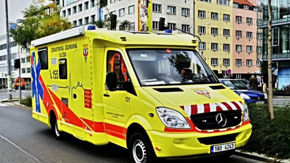 Ostrava şəhərindəki xəstəxanada atəş açan şəxs intihar edib  - YENİLƏNİB