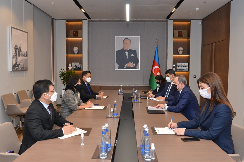 Jeyhun Bayramov receives Finnish, Philippine ambassadors