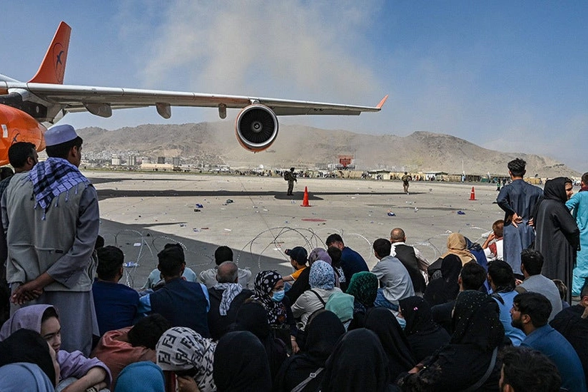 US changes terms of admission to Kabul airport