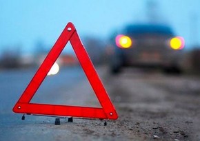 Culfada avtomobil ana və qızını vurub