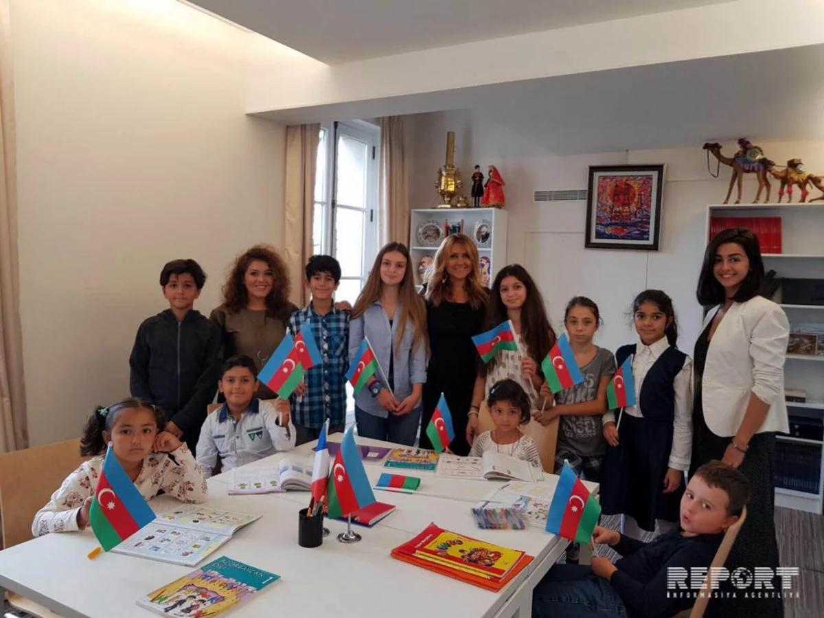Parisdə Azərbaycan məktəbi yeni tədris ilinə start verib - FOTO - VİDEO