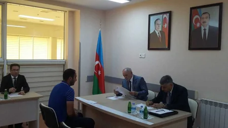 Səhiyyə naziri Ucarda vətəndaşları qəbul edib