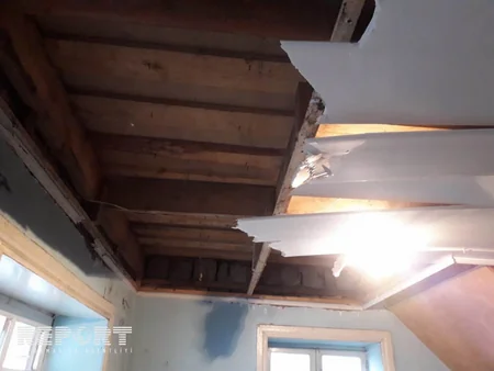 Qubada yaşayış evini ilanlar basıb - FOTO - VİDEO - YENİLƏNİB