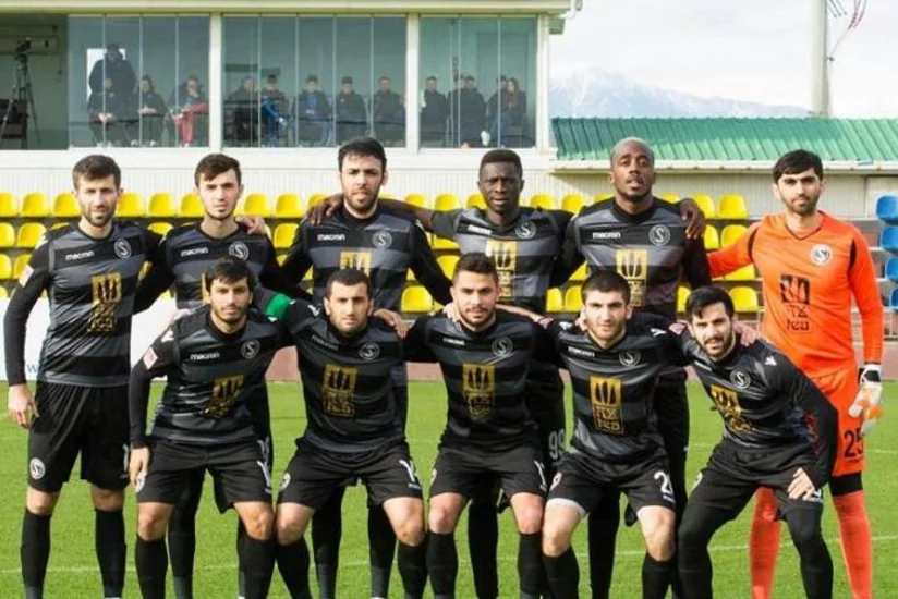 Səbail Braziliya klubunu məğlub edib