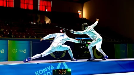İslamiada: Azərbaycanın kişi qılıncoynatma millisi qızıl medal qazanıb