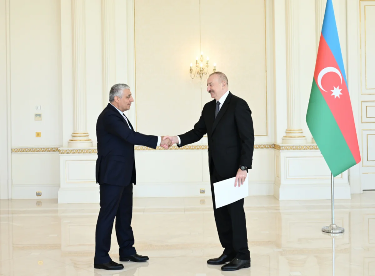 İlham Əliyev İranın Azərbaycanda yeni təyin olunmuş səfirinin etimadnaməsini qəbul edib