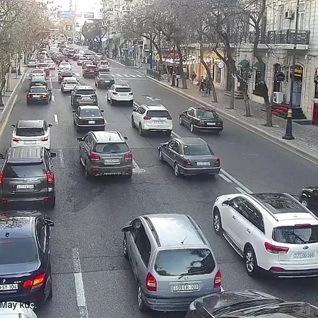 Bakının bir sıra yollarında tıxac müşahidə edilir