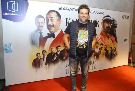 “CinemaPlus”da Cem Yılmazın iki filmi nümayiş olunub - VİDEO