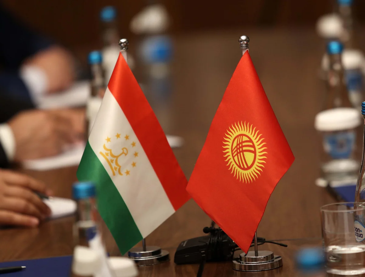 Qırğızıstan Tacikistanla atəşkəs razılaşmasını elan edib