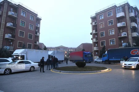 Daha bir neçə ailə Zəngilanın Ağalı kəndinə yola düşüb - YENİLƏNİB 