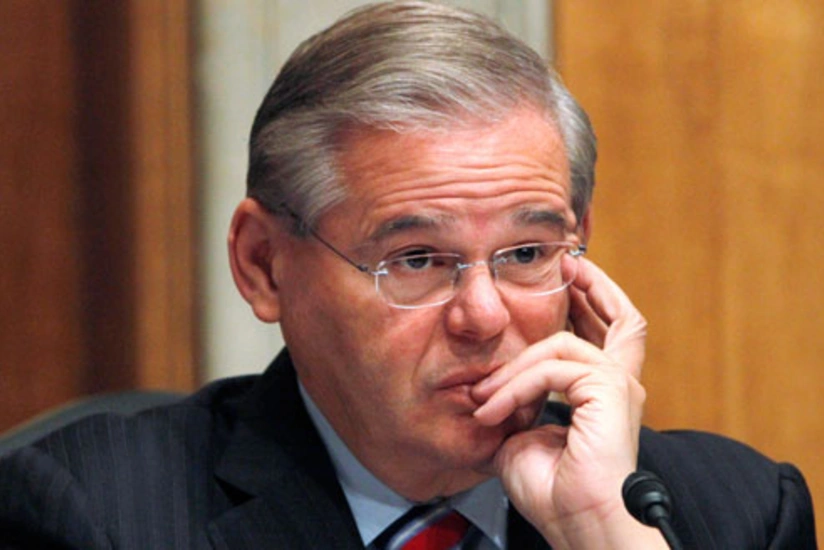 Bob Menendes Baydenin imtinasından sonra Trampdan əfv gözləyir