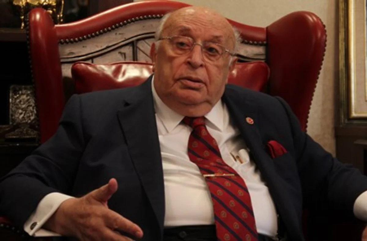 Süleyman Dəmirəlin vəfatı ilə bağlı Türkiyədə 3 günlük matəm elan edilib