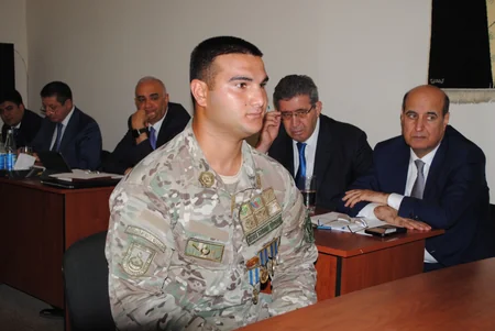 Dövlət Su Ehtiyatları Agentliyinin sədri Şirvanda vətəndaşları qəbul edib