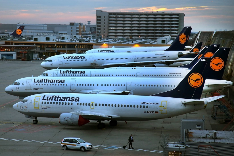 Lufthansa не будет использовать воздушное пространство России до 25 марта 2023 года