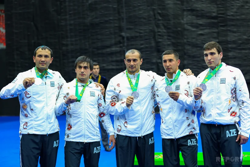 İslamiada: Azərbaycanın zorxana komandası gümüş medal qazanıb