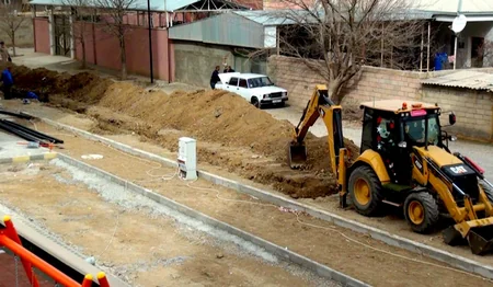 Naxçıvan şəhərinin küçə və yollarında təmir-bərpa işləri aparılır 