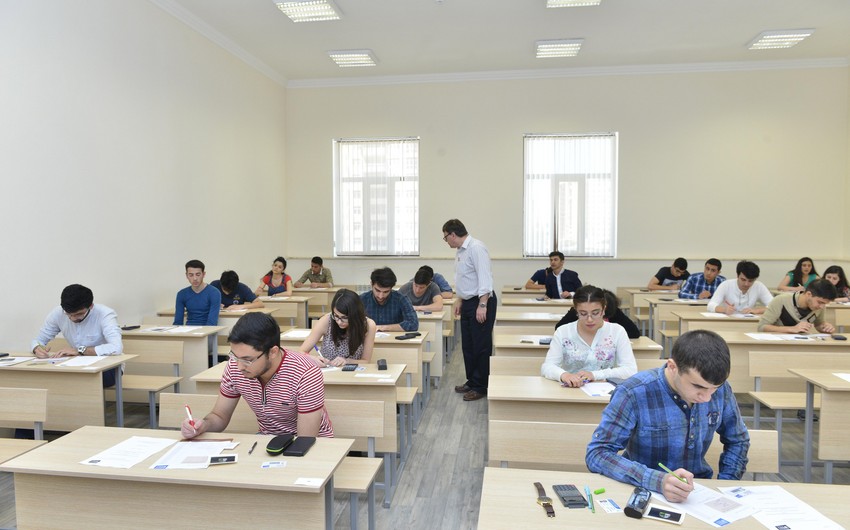 ​Bakı Ali Neft Məktəbində imtahanları britaniyalı mütəxəssislər keçirir