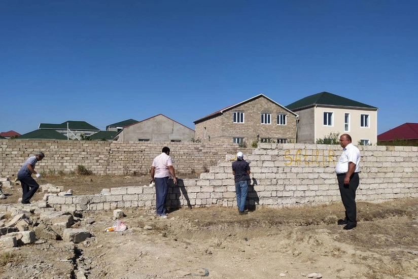 Bakıda tarixi abidənin ərazisinin zəbt olunmasının qarşısı alındı