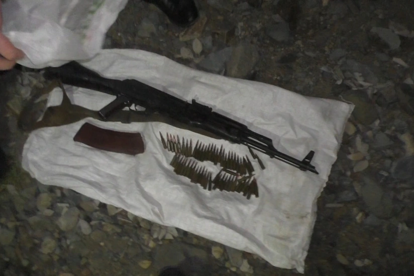 Şəmkir sakinində narkotik və “Kalaşnikov” aşkarlanıb