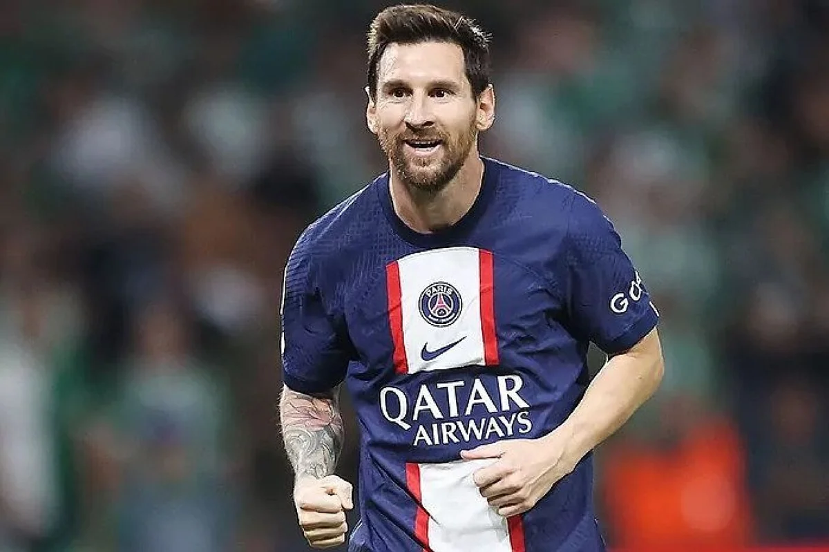 KİV: Messi PSJ-də qalır, iki illik müqavilə imzalanacaq