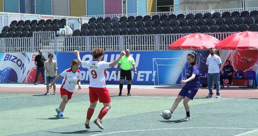 Azərbaycan və Türkiyənin qadın vəkilləri futbolda qüvvələrini sınayıblar