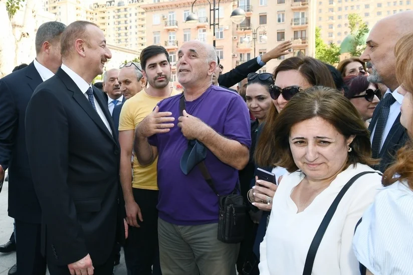Vətəndaşlar Prezidentə yazır: Xalqımız Sizin sayənizdə bu çətin günlərdən üzüağ çıxacaq