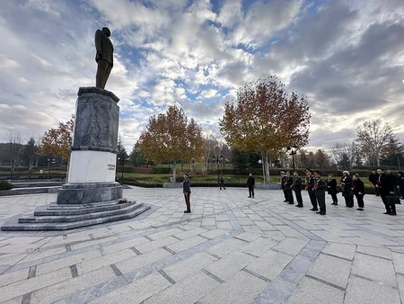 Azerbaijan's Combined Arms Army Commander visits Türkiye